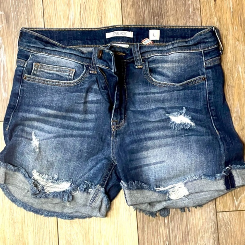 Sp Black Shorts